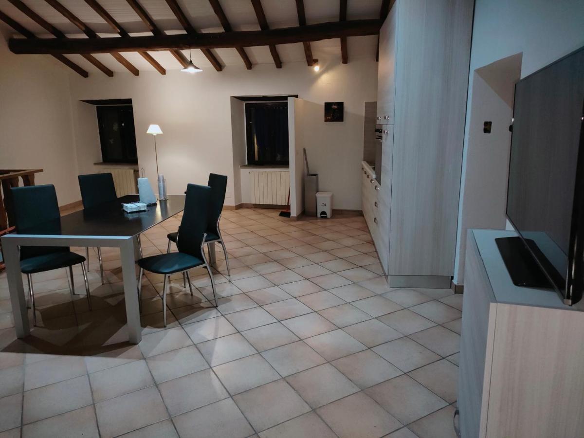 Francigena Viterbo Apartment Con Parcheggio Gratuito A Soli 2 Minuti Exterior photo