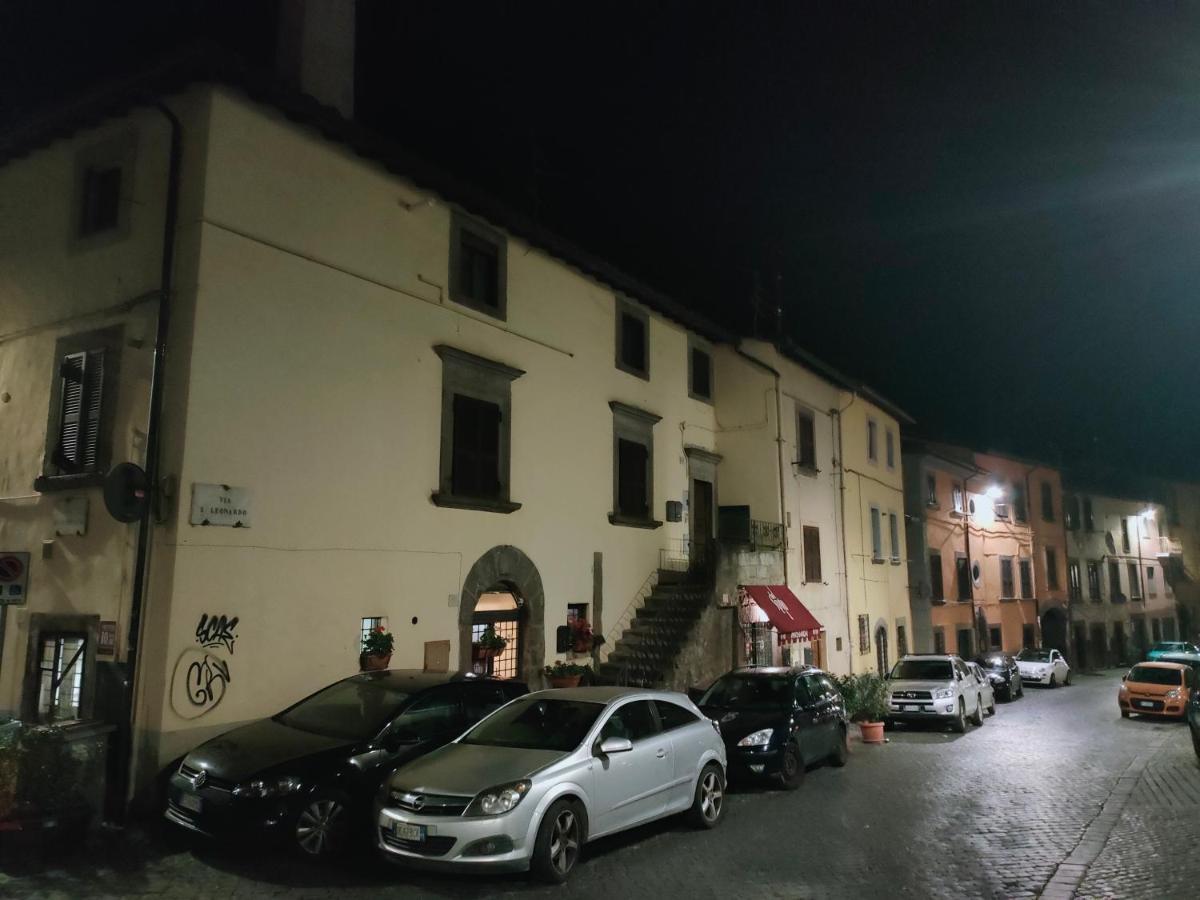 Francigena Viterbo Apartment Con Parcheggio Gratuito A Soli 2 Minuti Exterior photo